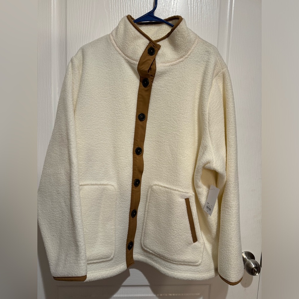 Women’s plus sized shacket 2x NWT
